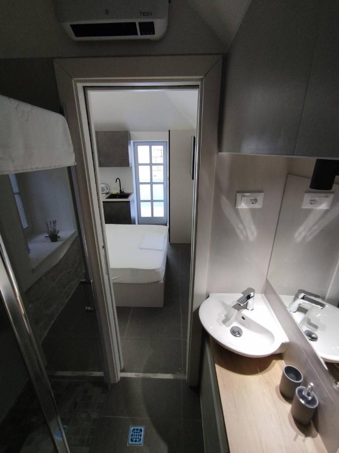 The Center Of Split, Renovated Stone House Apartment Ngoại thất bức ảnh
